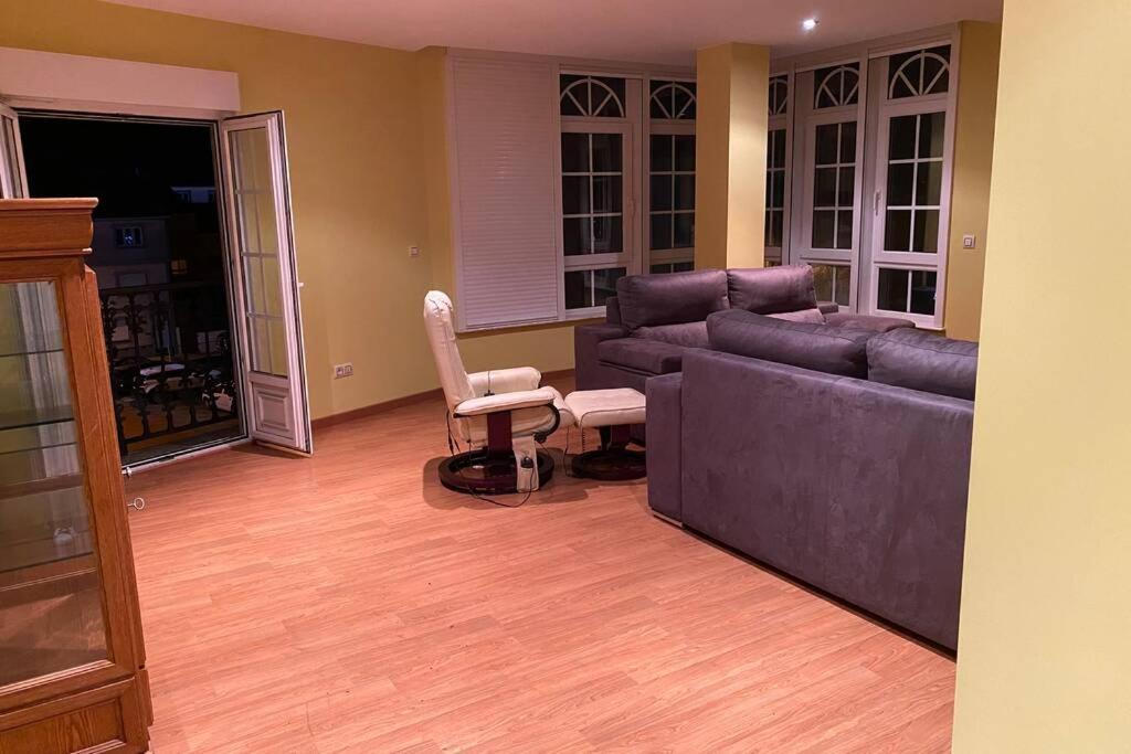Apartamento De 4 Dormitorios En Camarinas Camariñas Exterior foto