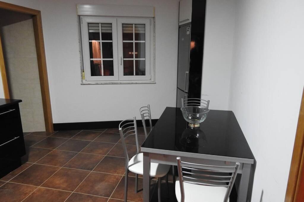 Apartamento De 4 Dormitorios En Camarinas Camariñas Exterior foto